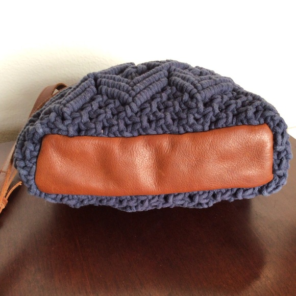 Anabaglish Navy Blue Macrame Crochet Crossbody Bag - Picture 4 of 5